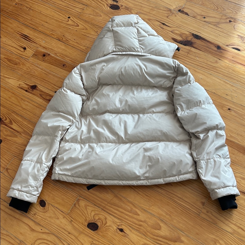 Quince Women's Cream Hooded Puffer Jacket - Picture 5 of 5